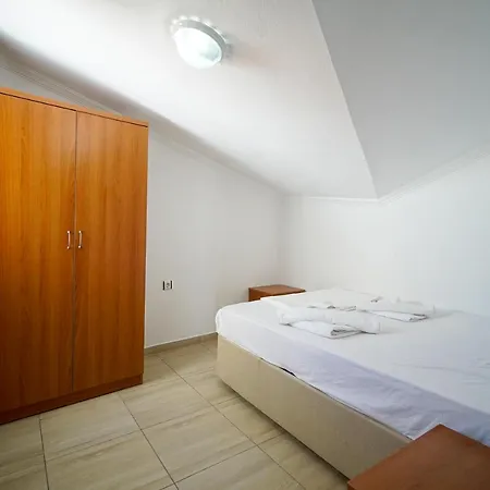 Isik Apartmanhotel