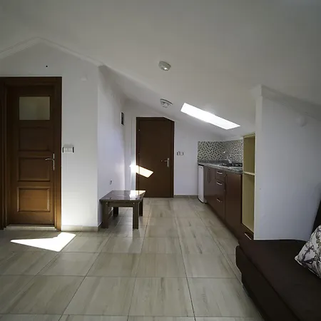 Isik Apartmanhotel