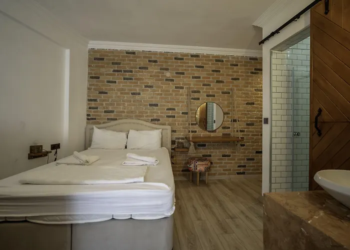 Isik Aparthotel Datça